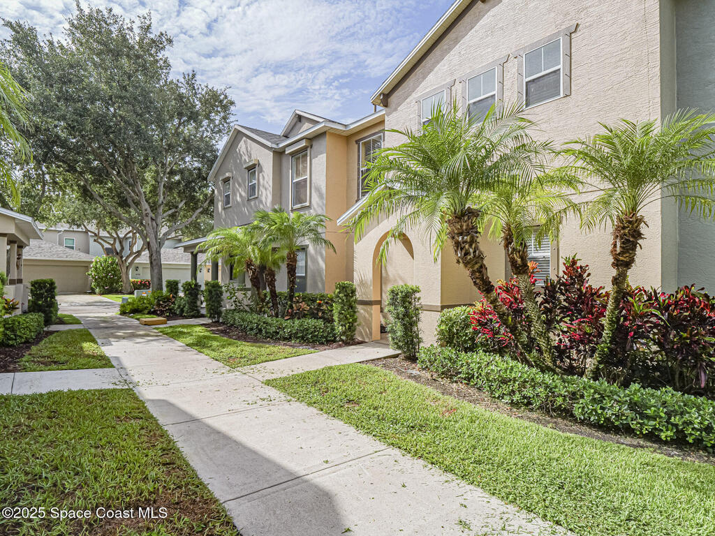 1673 Pointe West Way, Vero Beach, FL 32966