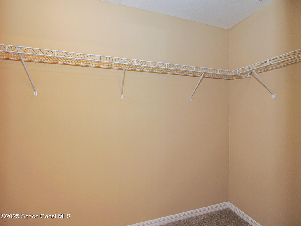 1673 Pointe West Way, Vero Beach, FL 32966