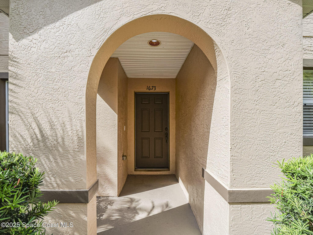 1673 Pointe West Way, Vero Beach, FL 32966