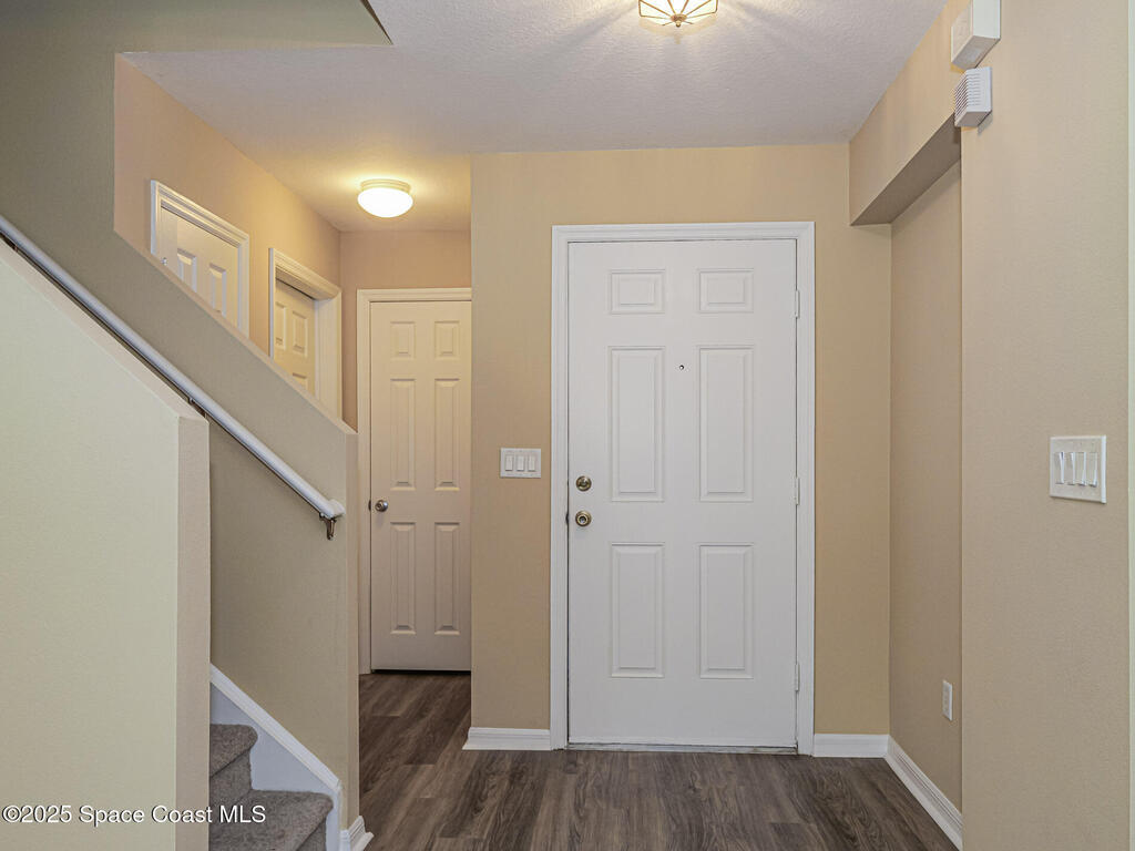 1673 Pointe West Way, Vero Beach, FL 32966