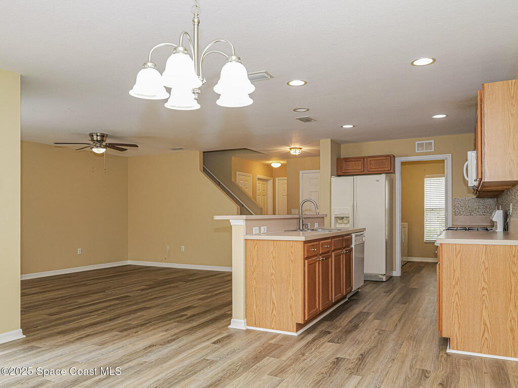 1673 Pointe West Way, Vero Beach, FL 32966