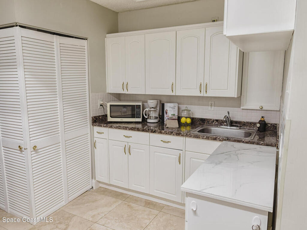 6018 Apple Avenue, Cocoa, FL 32927