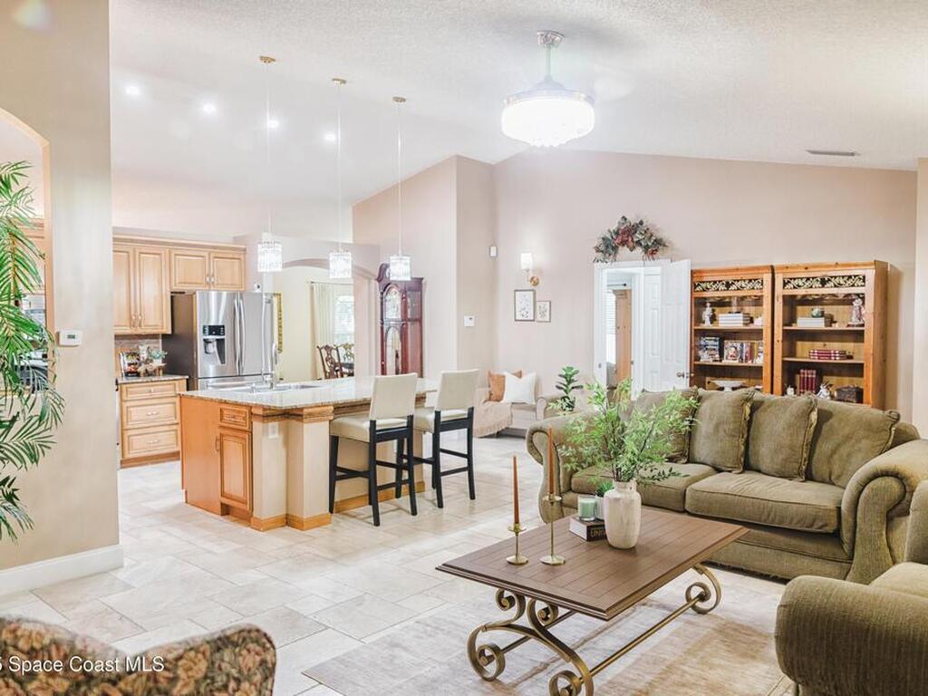 6018 Apple Avenue, Cocoa, FL 32927