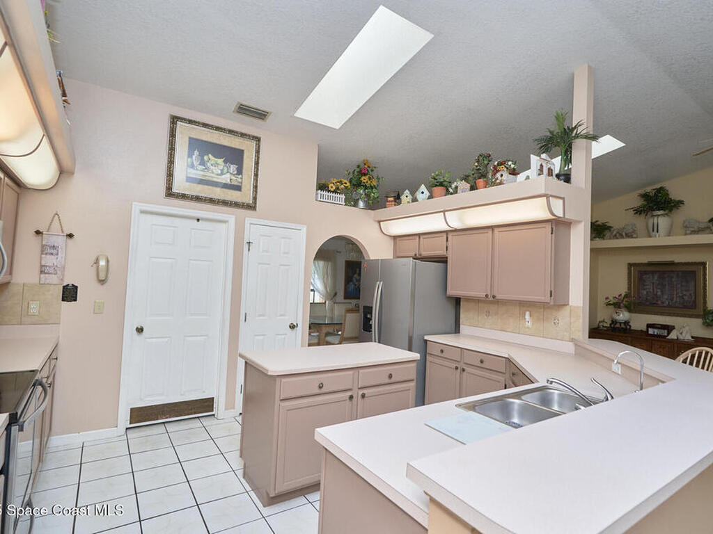 672 Altura Drive, Cocoa, FL 32927