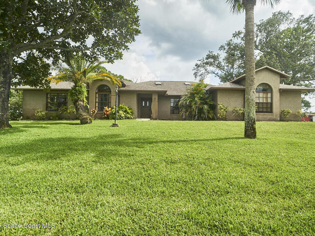 672 Altura Drive, Cocoa, FL 32927
