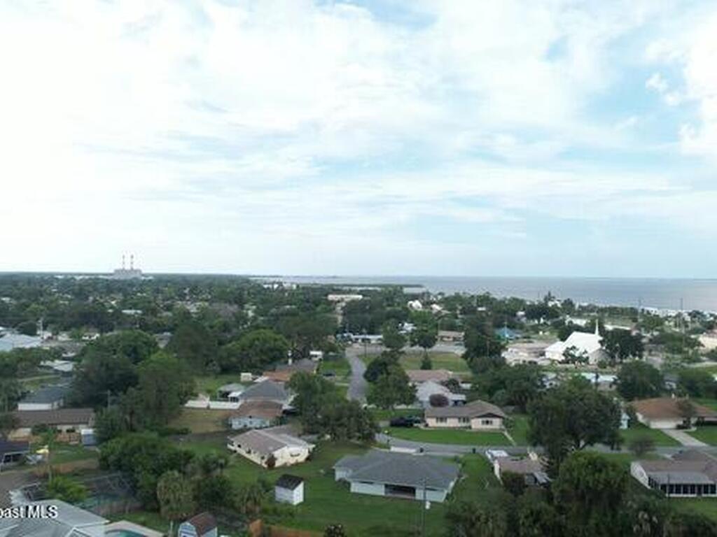 672 Altura Drive, Cocoa, FL 32927