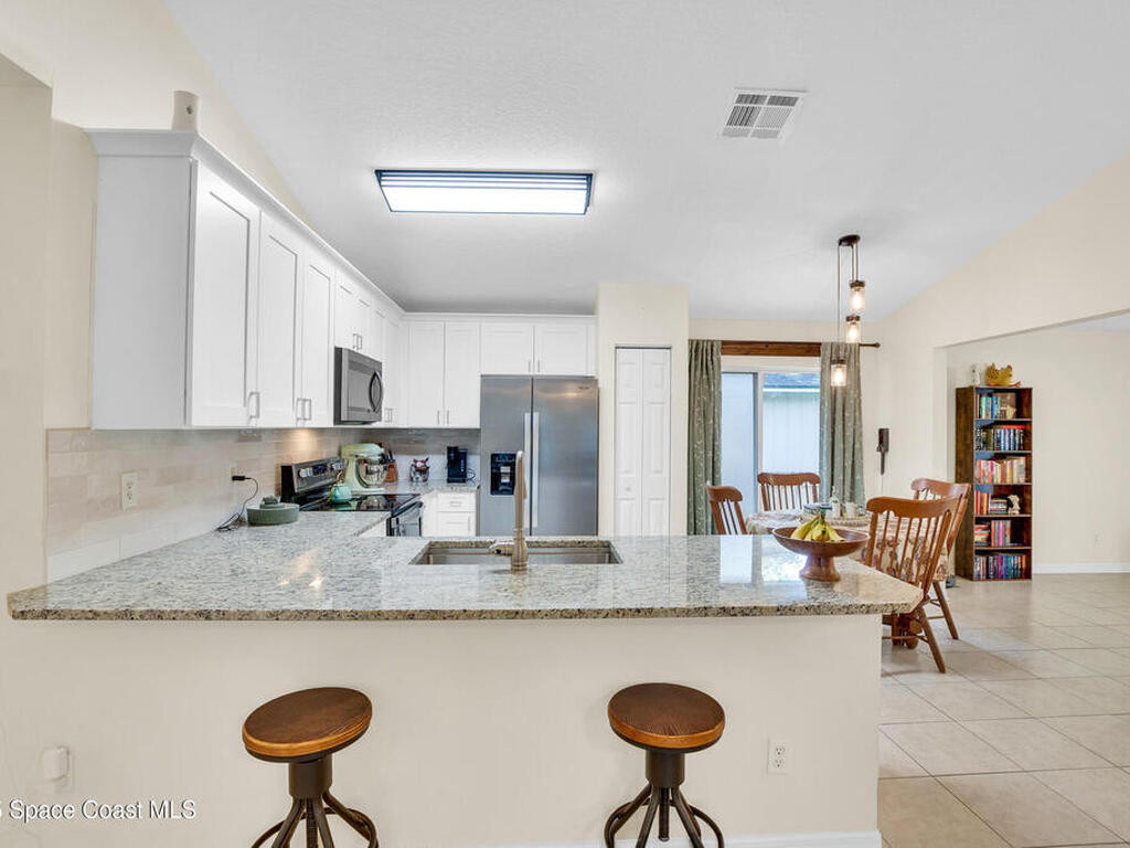 2130 87th Avenue, Vero Beach, FL 32966