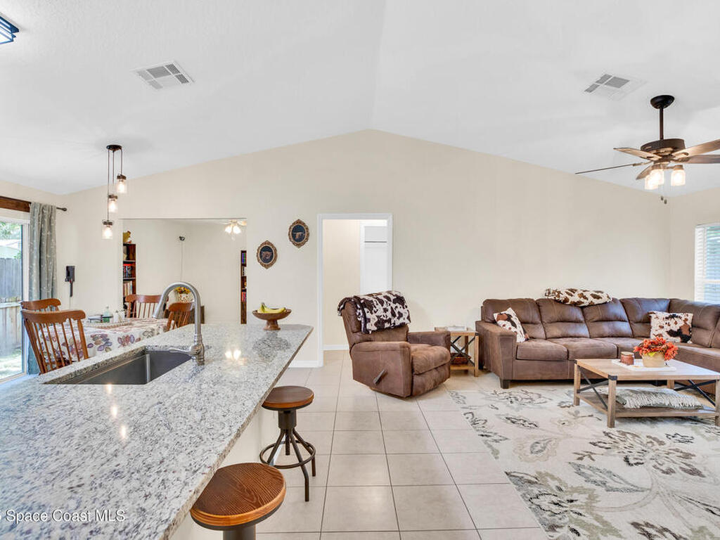 2130 87th Avenue, Vero Beach, FL 32966