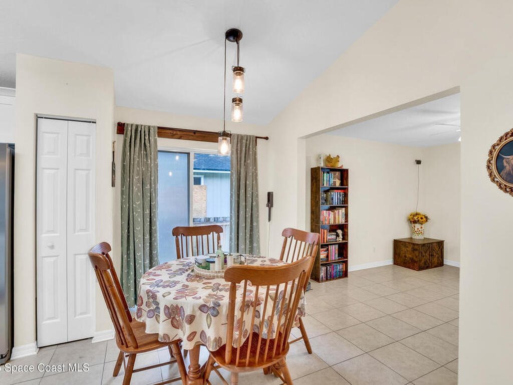 2130 87th Avenue, Vero Beach, FL 32966
