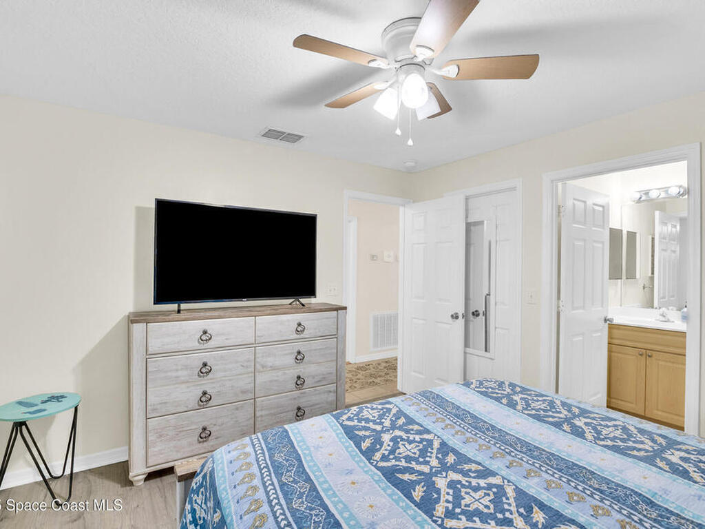 2130 87th Avenue, Vero Beach, FL 32966