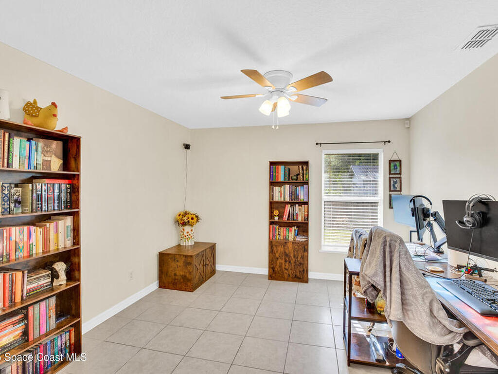 2130 87th Avenue, Vero Beach, FL 32966