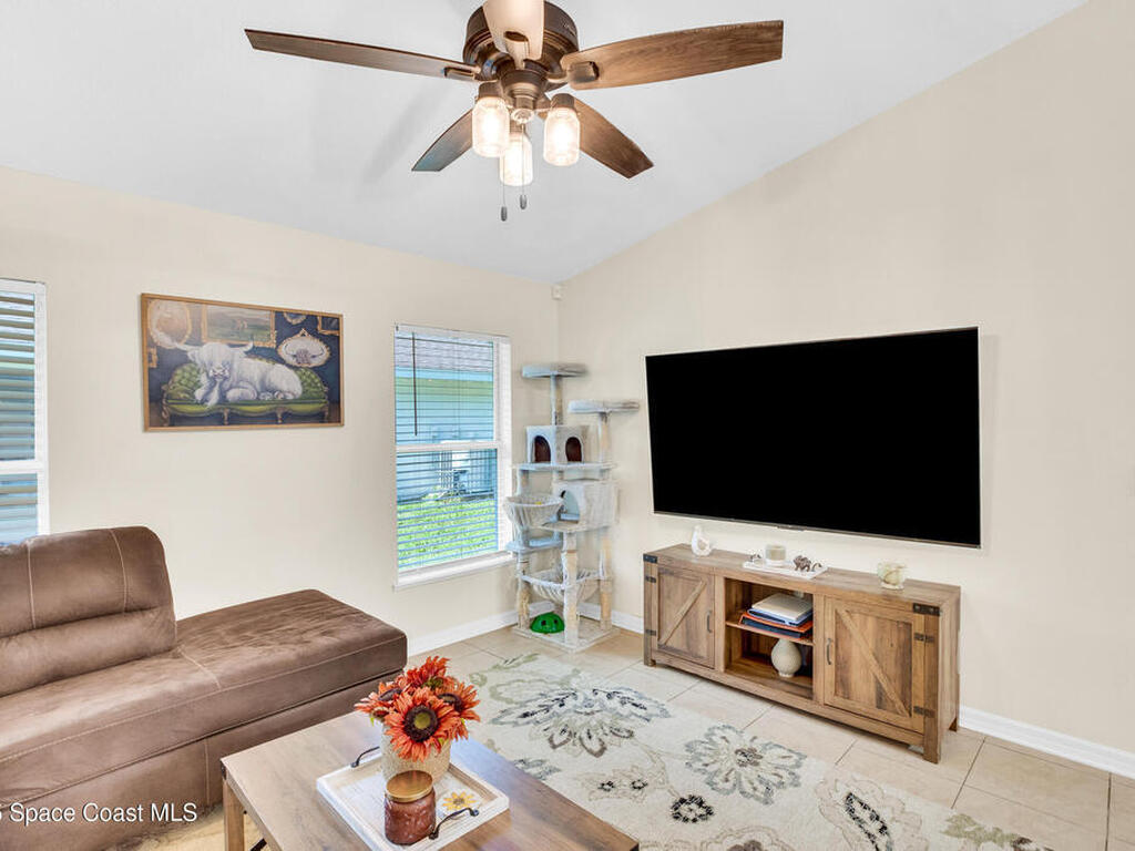 2130 87th Avenue, Vero Beach, FL 32966