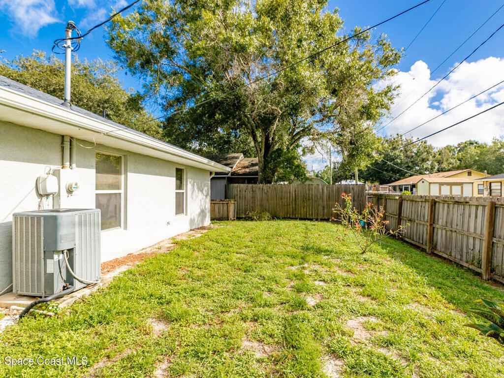 2130 87th Avenue, Vero Beach, FL 32966
