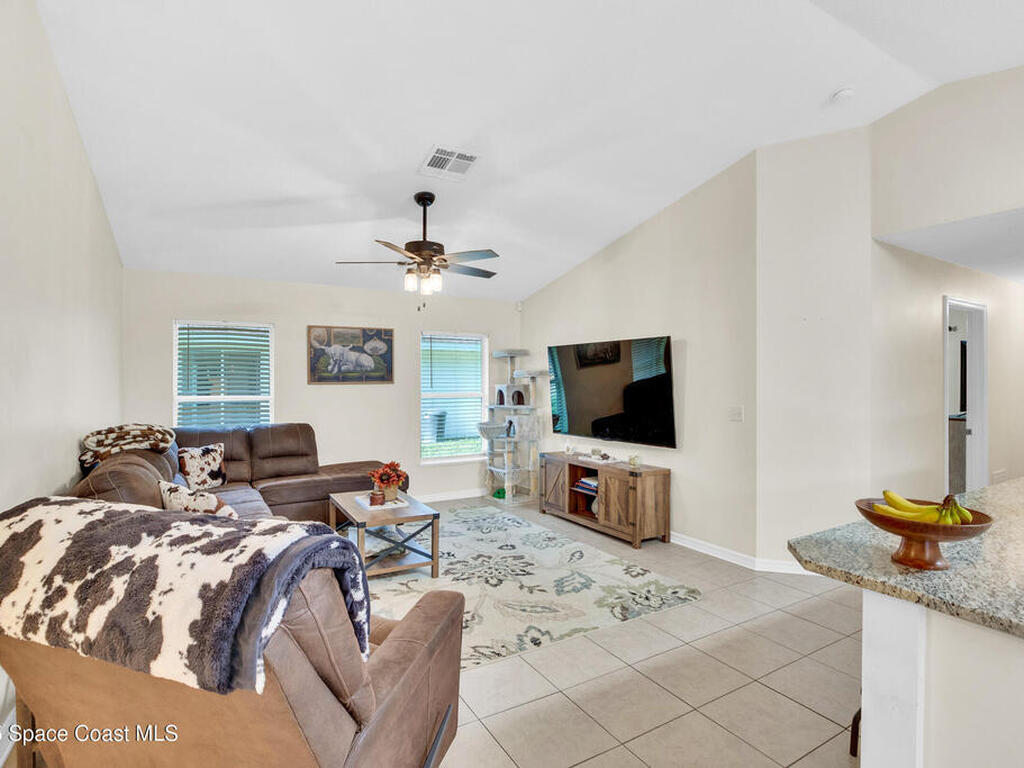 2130 87th Avenue, Vero Beach, FL 32966