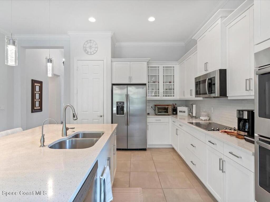 6047 Sequoia Circle, Vero Beach, FL 32967