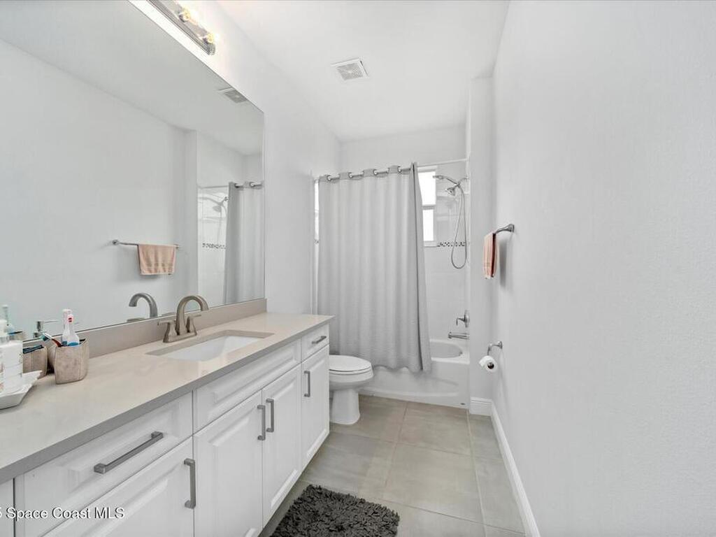 6047 Sequoia Circle, Vero Beach, FL 32967