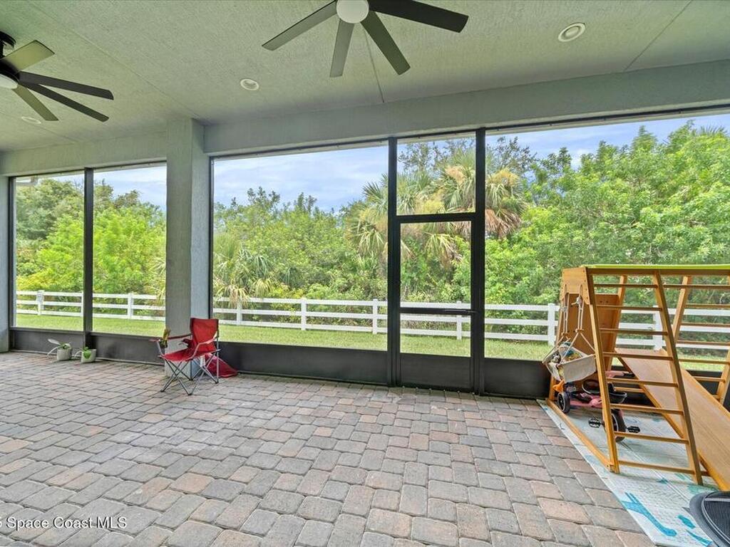 6047 Sequoia Circle, Vero Beach, FL 32967