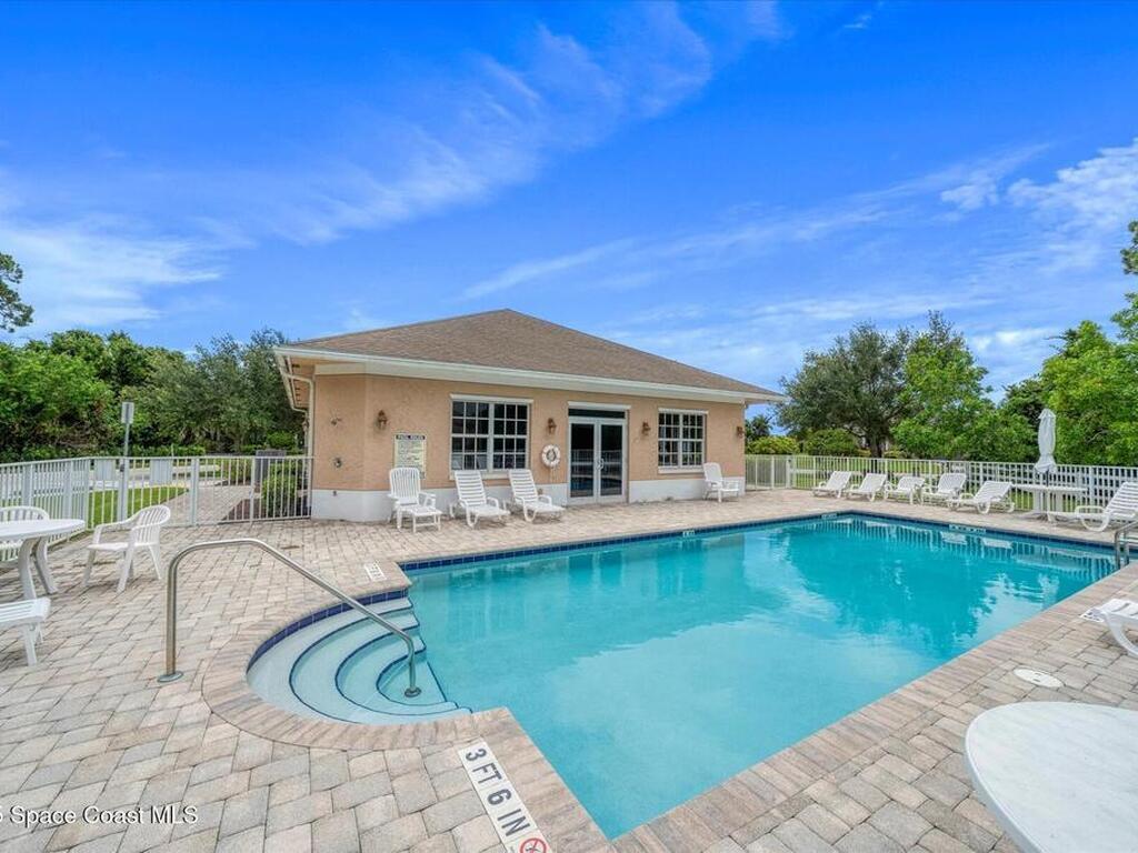 6047 Sequoia Circle, Vero Beach, FL 32967