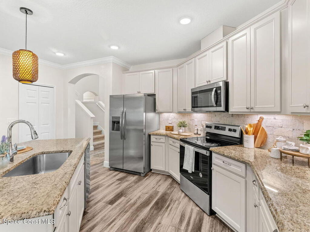 8306 Laguna Circle, Micco, FL 32976