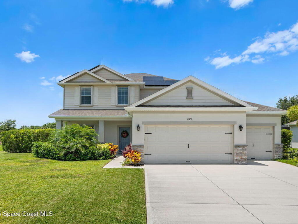 8306 Laguna Circle, Micco, FL 32976