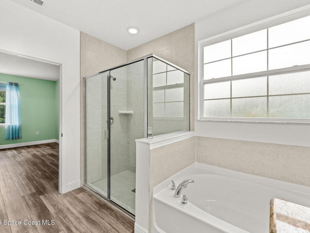 8306 Laguna Circle, Micco, FL 32976