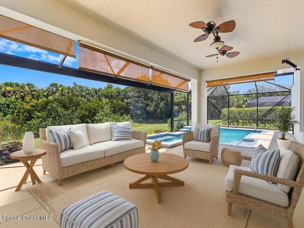 8306 Laguna Circle, Micco, FL 32976