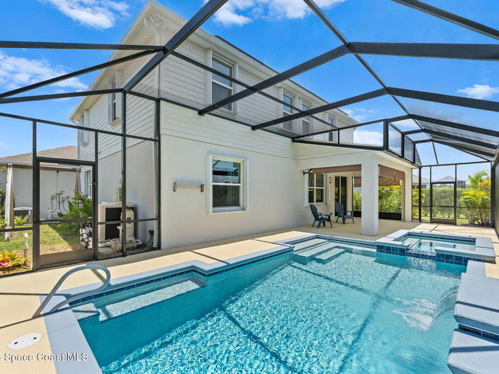 8306 Laguna Circle, Micco, FL 32976