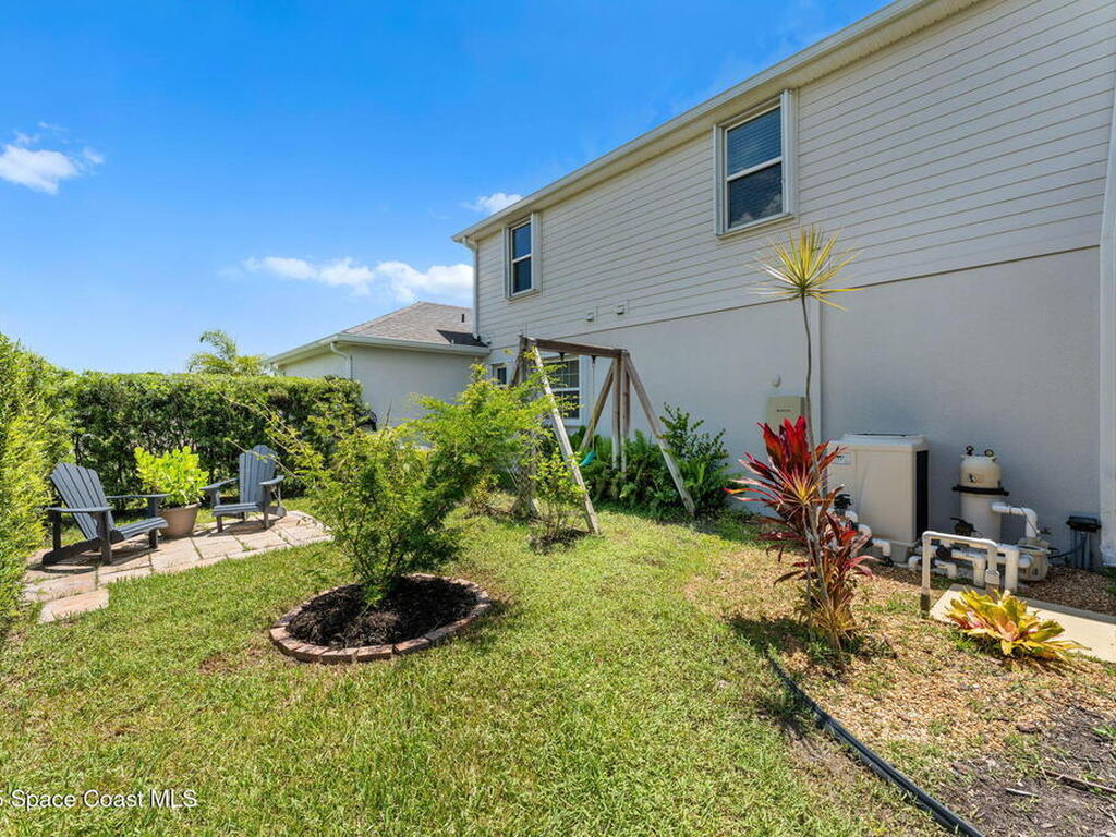 8306 Laguna Circle, Micco, FL 32976