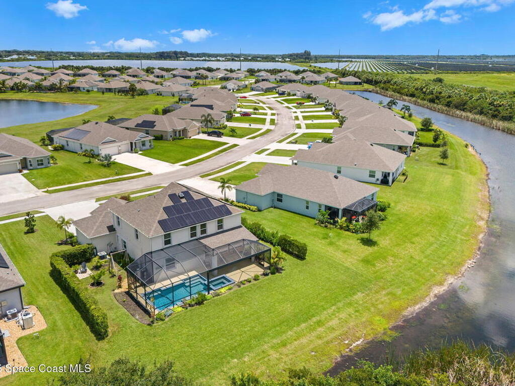 8306 Laguna Circle, Micco, FL 32976