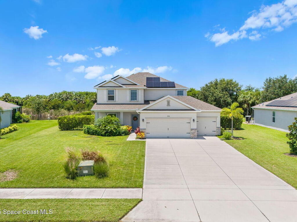 8306 Laguna Circle, Micco, FL 32976