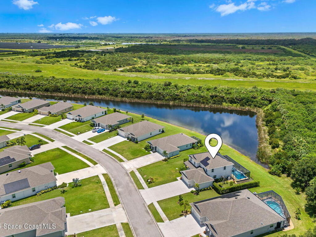 8306 Laguna Circle, Micco, FL 32976