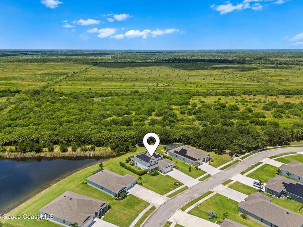 8306 Laguna Circle, Micco, FL 32976