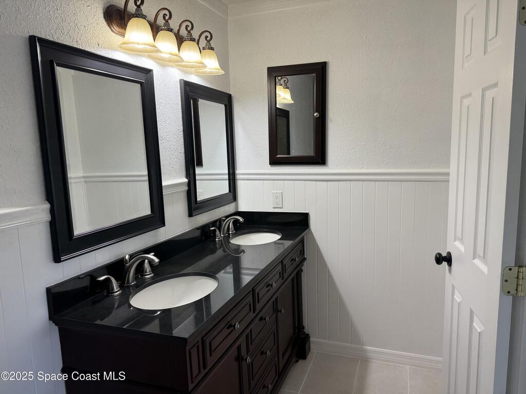 1704 Atlantic Street, Melbourne Beach, FL 32951