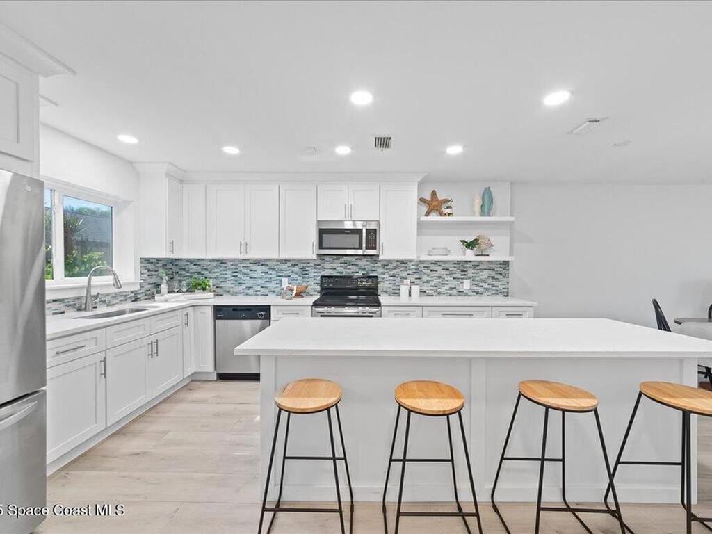 203 6th Avenue, Melbourne Beach, FL 32951