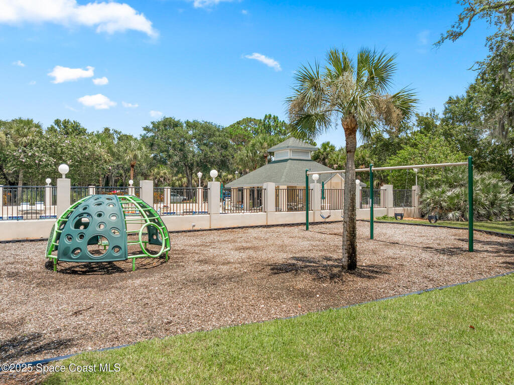 425 Baytree Drive, Melbourne, FL 32940