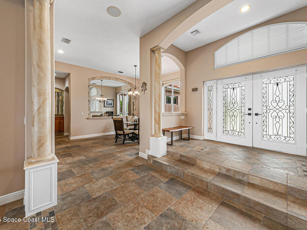 425 Baytree Drive, Melbourne, FL 32940