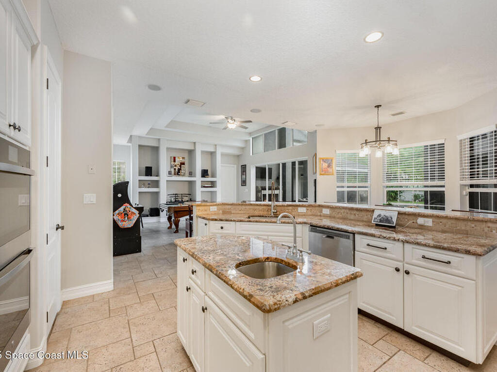 972 Easterwood Court, Palm Bay, FL 32909