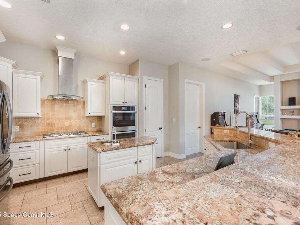 972 Easterwood Court, Palm Bay, FL 32909