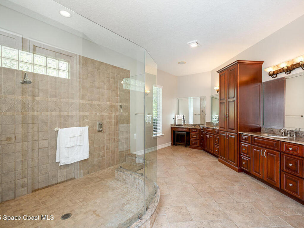 972 Easterwood Court, Palm Bay, FL 32909