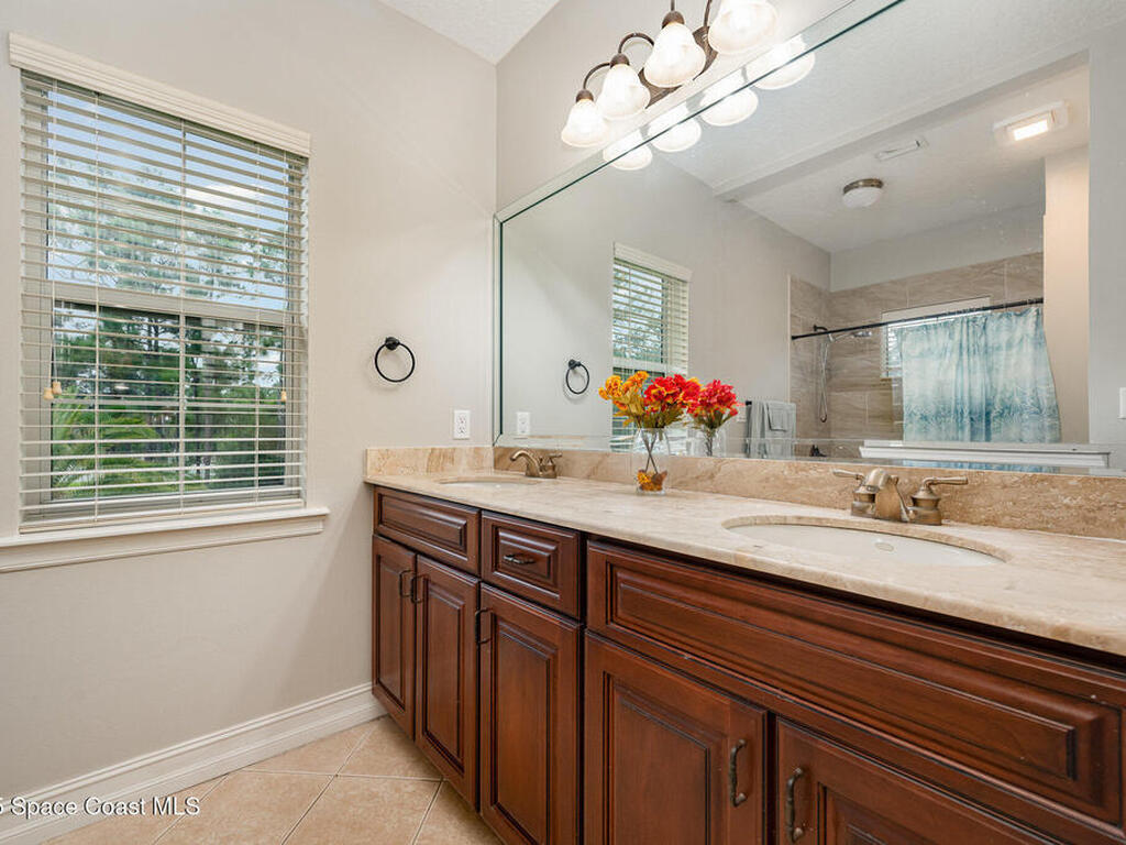 972 Easterwood Court, Palm Bay, FL 32909