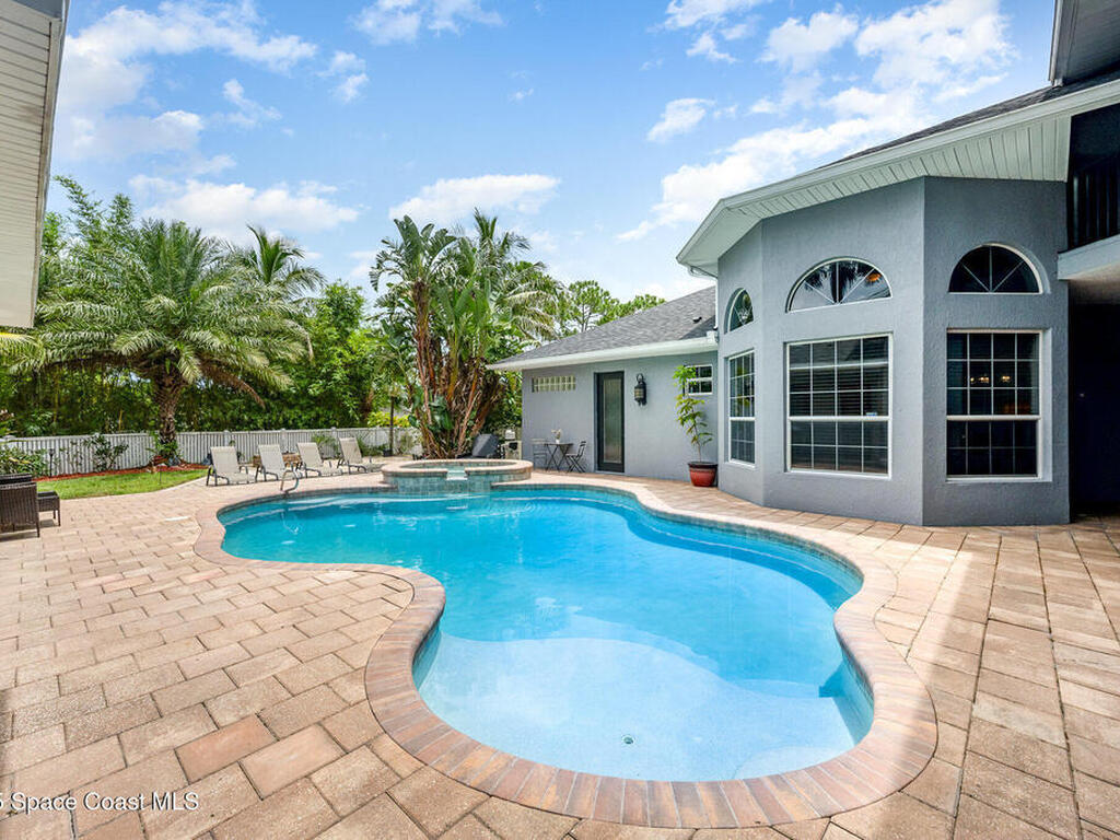 972 Easterwood Court, Palm Bay, FL 32909
