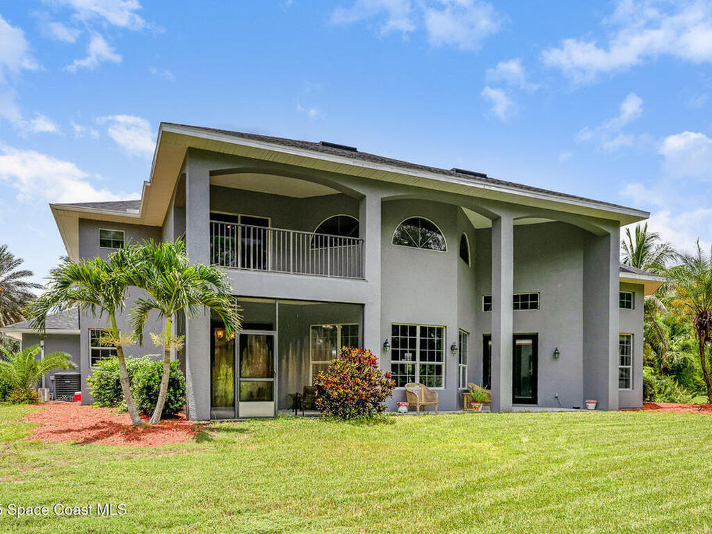 972 Easterwood Court, Palm Bay, FL 32909