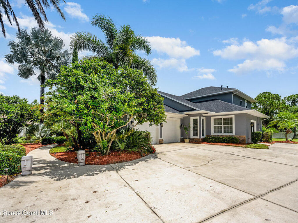 972 Easterwood Court, Palm Bay, FL 32909