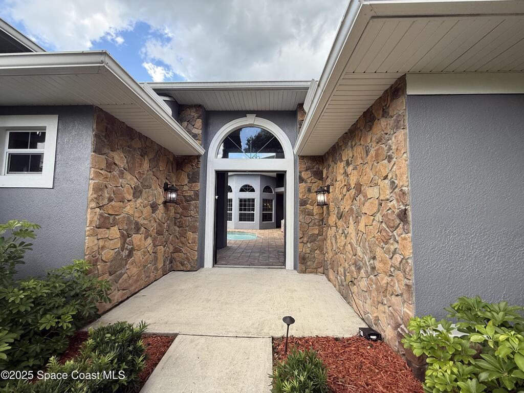 972 Easterwood Court, Palm Bay, FL 32909