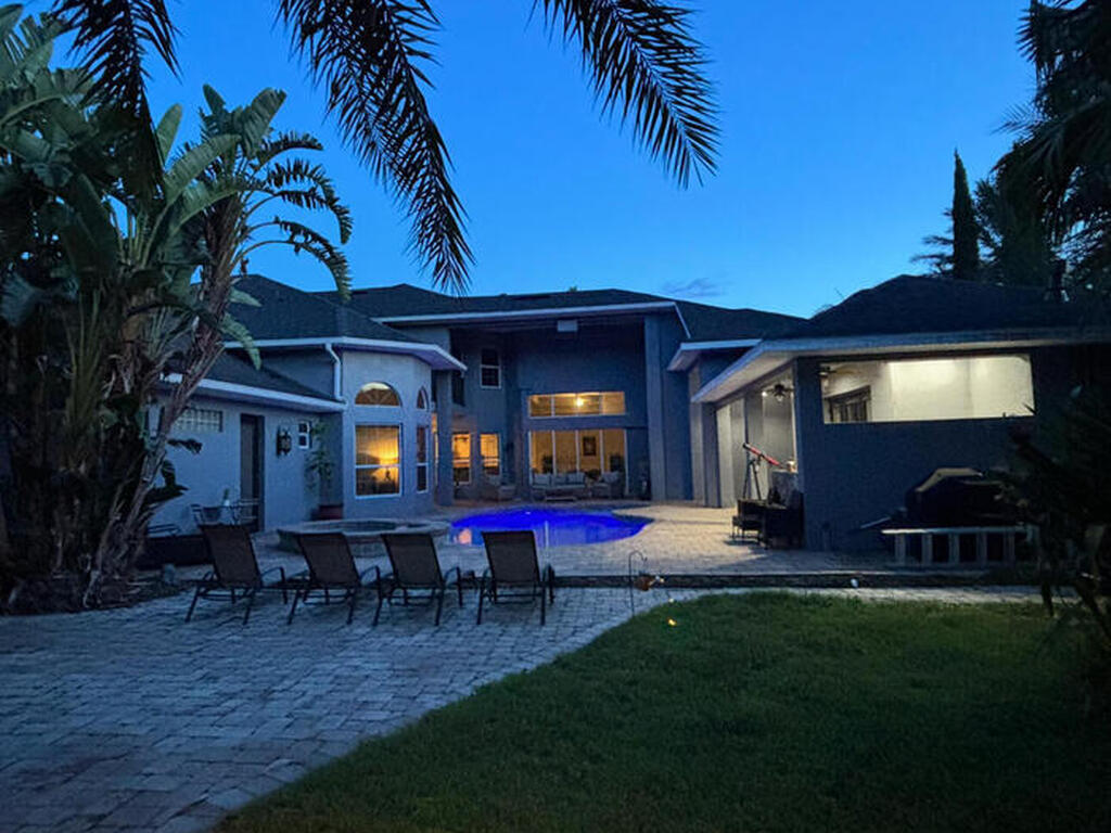 972 Easterwood Court, Palm Bay, FL 32909