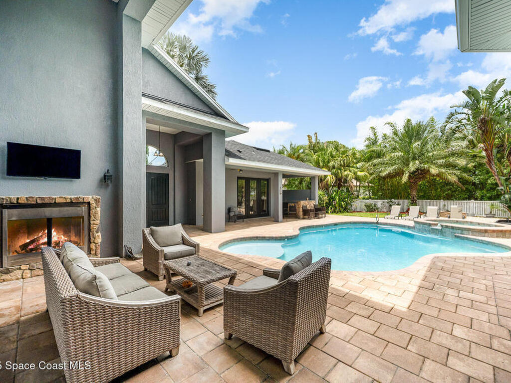 972 Easterwood Court, Palm Bay, FL 32909