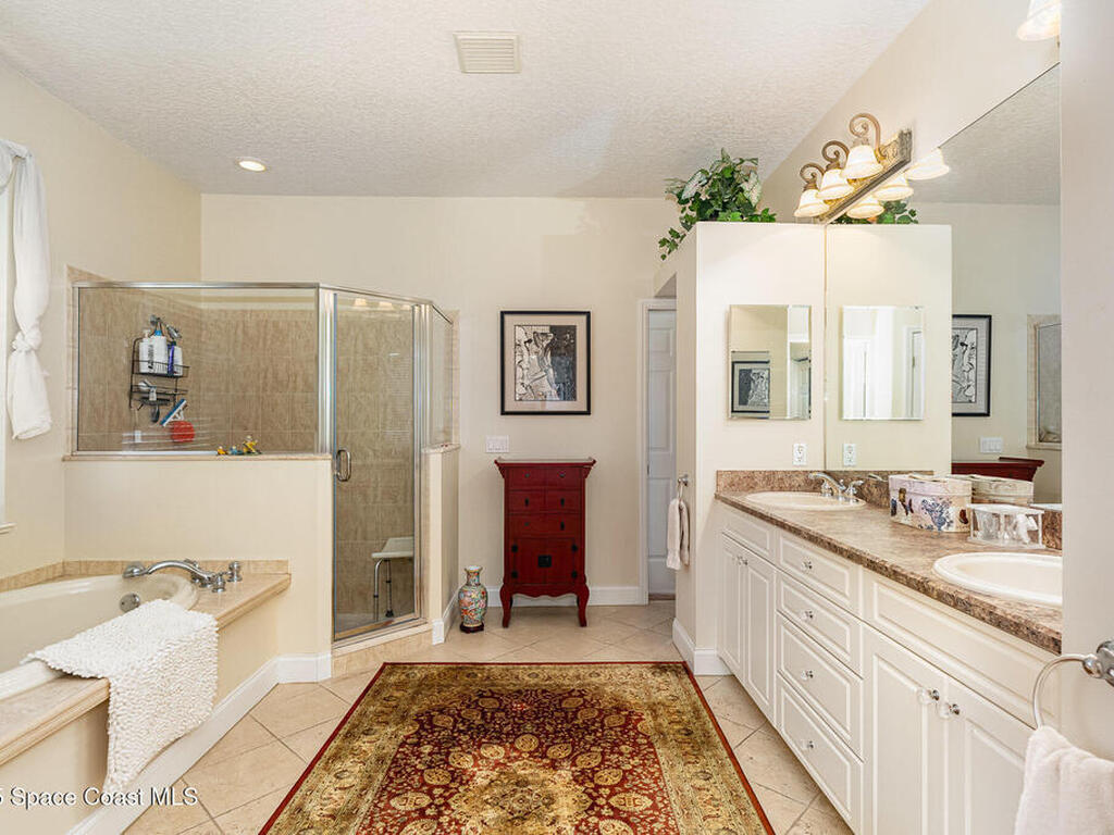 298 E Central Boulevard, Cape Canaveral, FL 32920
