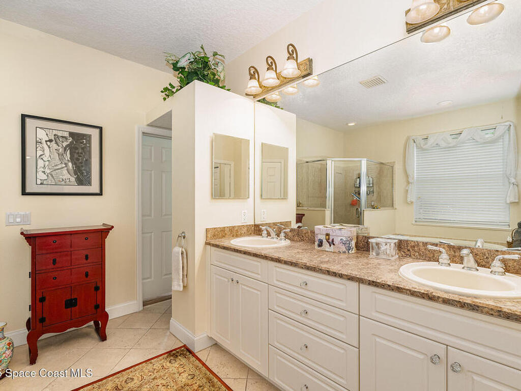 298 E Central Boulevard, Cape Canaveral, FL 32920