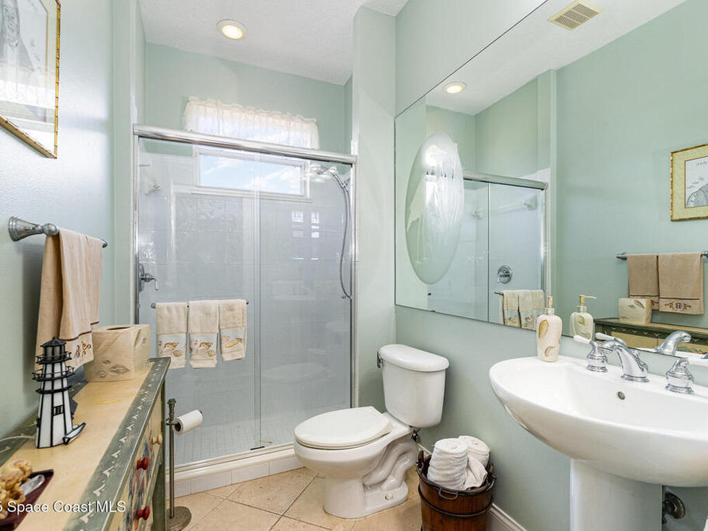 298 E Central Boulevard, Cape Canaveral, FL 32920