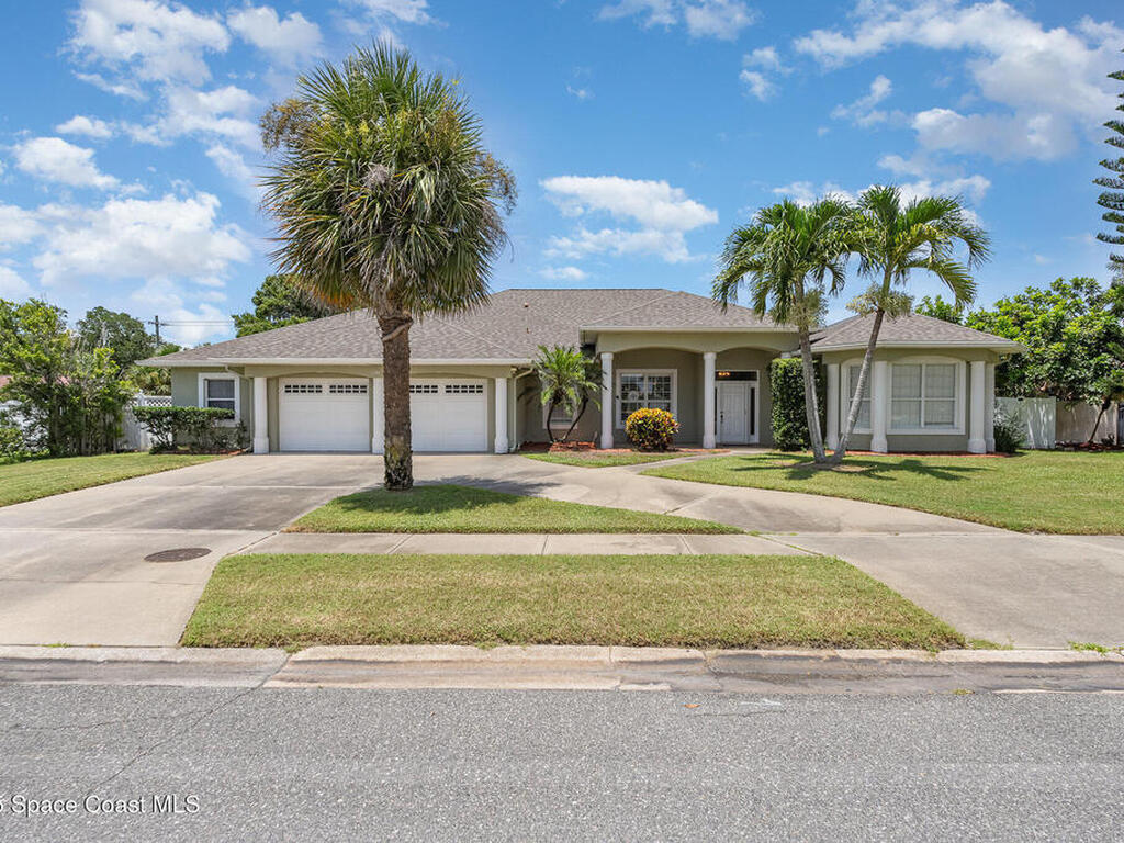 298 E Central Boulevard, Cape Canaveral, FL 32920